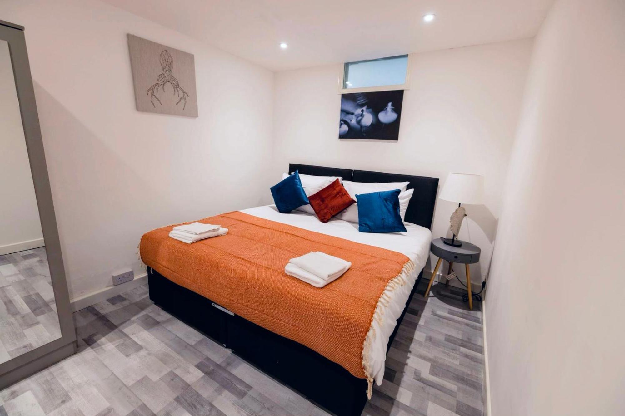 3 Bedroomflat-Free Parking-Wifi-Parking-8People London Exterior photo