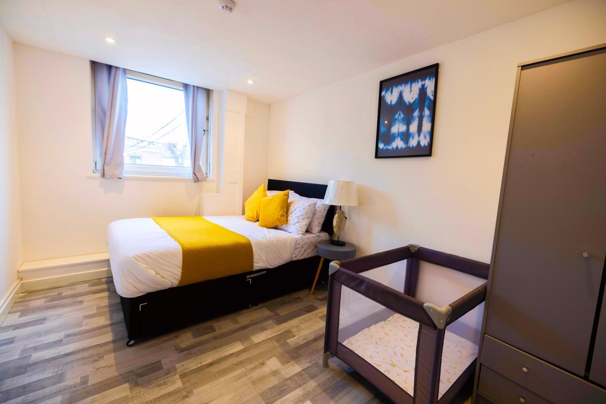 3 Bedroomflat-Free Parking-Wifi-Parking-8People London Exterior photo